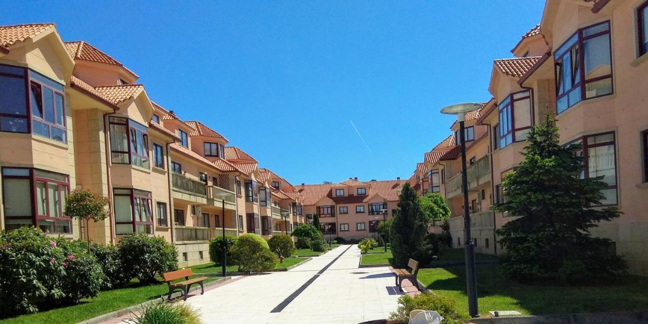 Ferienwohnung Rias Baixas En Ribeira Piso Centrico Con Parking Y Wifi Exterior foto