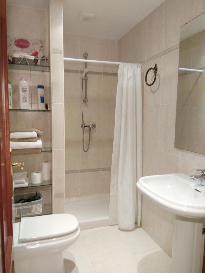 Ferienwohnung Rias Baixas En Ribeira Piso Centrico Con Parking Y Wifi Exterior foto